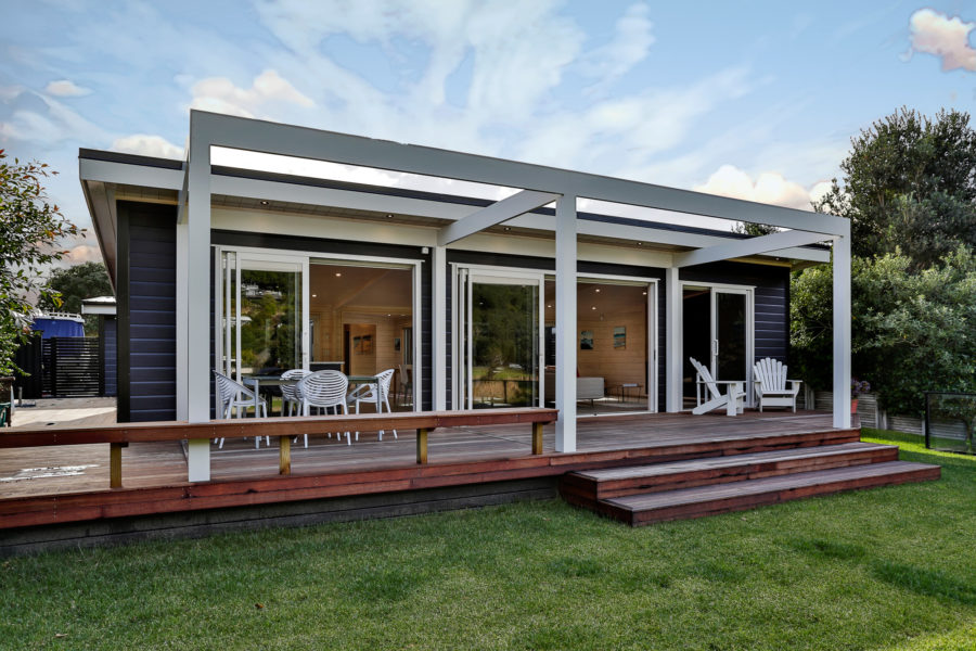 Lockwood Holiday Home Exterior Deck and Outdoor Area