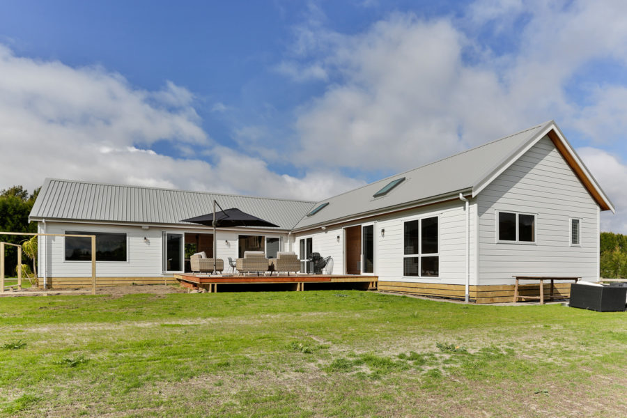 Lockwood Home in Papamoa Exterior Outdoor Entertaining Area
